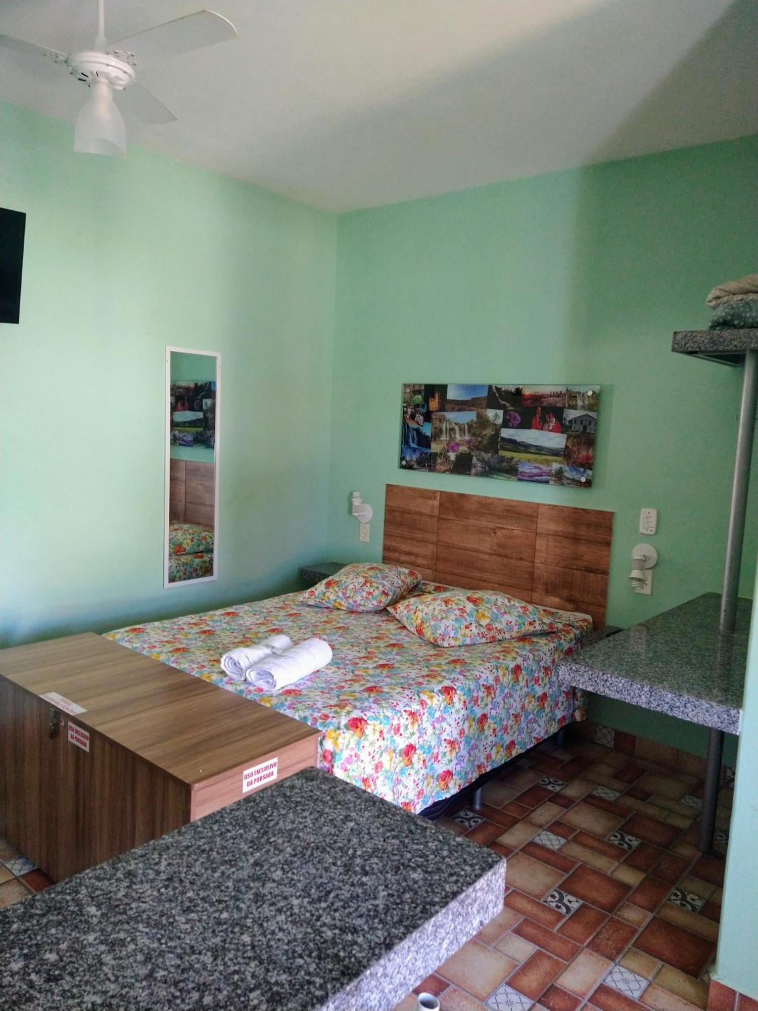 Águas de Carrancas Pousada e Flat Exterior foto